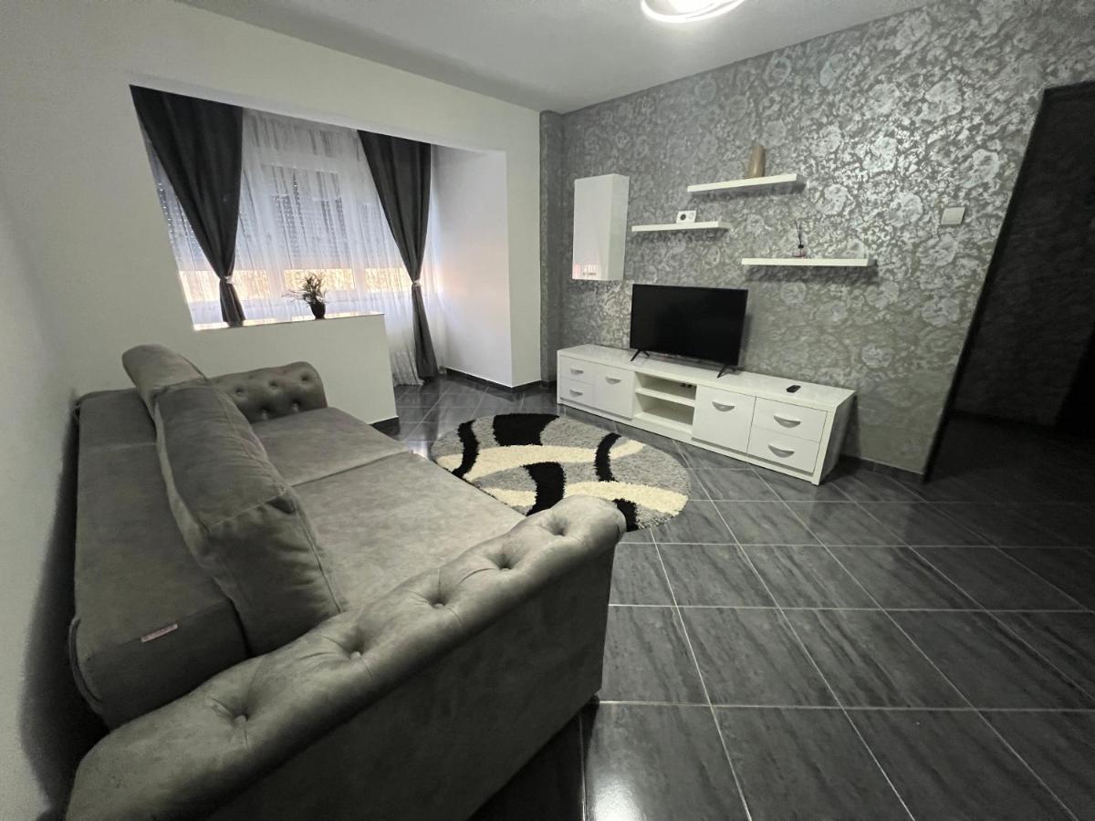 Apartament Spatios, Zona Centrala In Iasi Apartman Kültér fotó